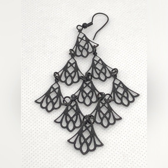 Black Goth Spiderweb Dangle Earrings - Picture 3 of 3